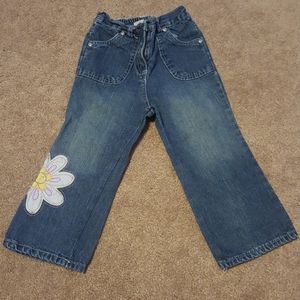 ❤2 for $8❤ girl's capri's